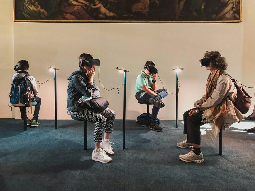 Virtualna resničnost: Nova vizija usposabljanja na delovnem mestu